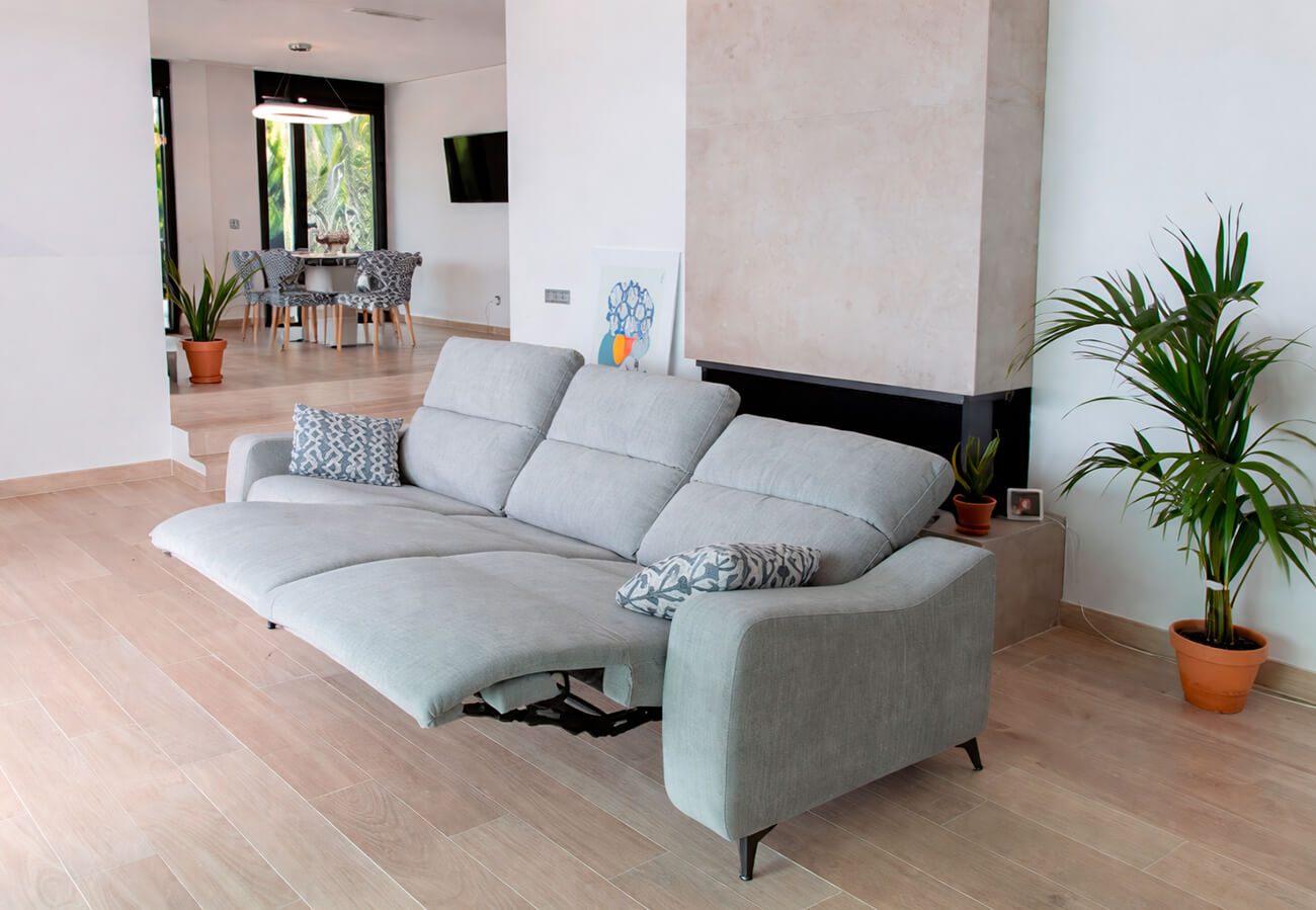 Espace-Ameublement-magasin-de-meubles-Magasin-de-meubles-a-Plainfaing-Saint-Die-des-Vosges-salon-canape-relax-