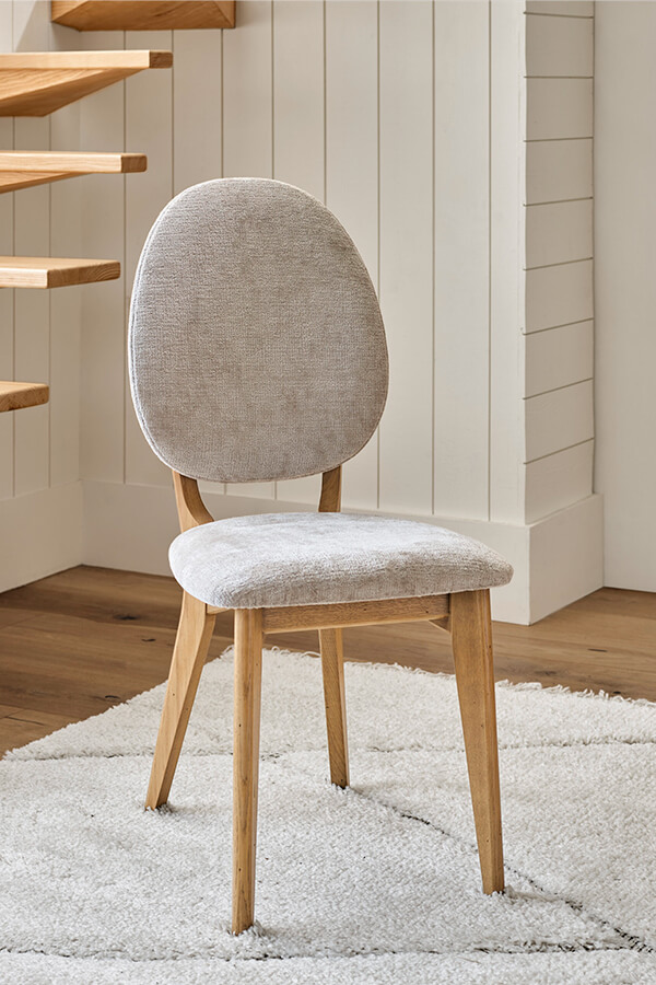 Espace-Ameublement-magasin-de-meubles-Magasin-de-meubles-a-Plainfaing-Saint-Die-Vosges-salle-à-manger-chaises-pivotante-tissu-confort