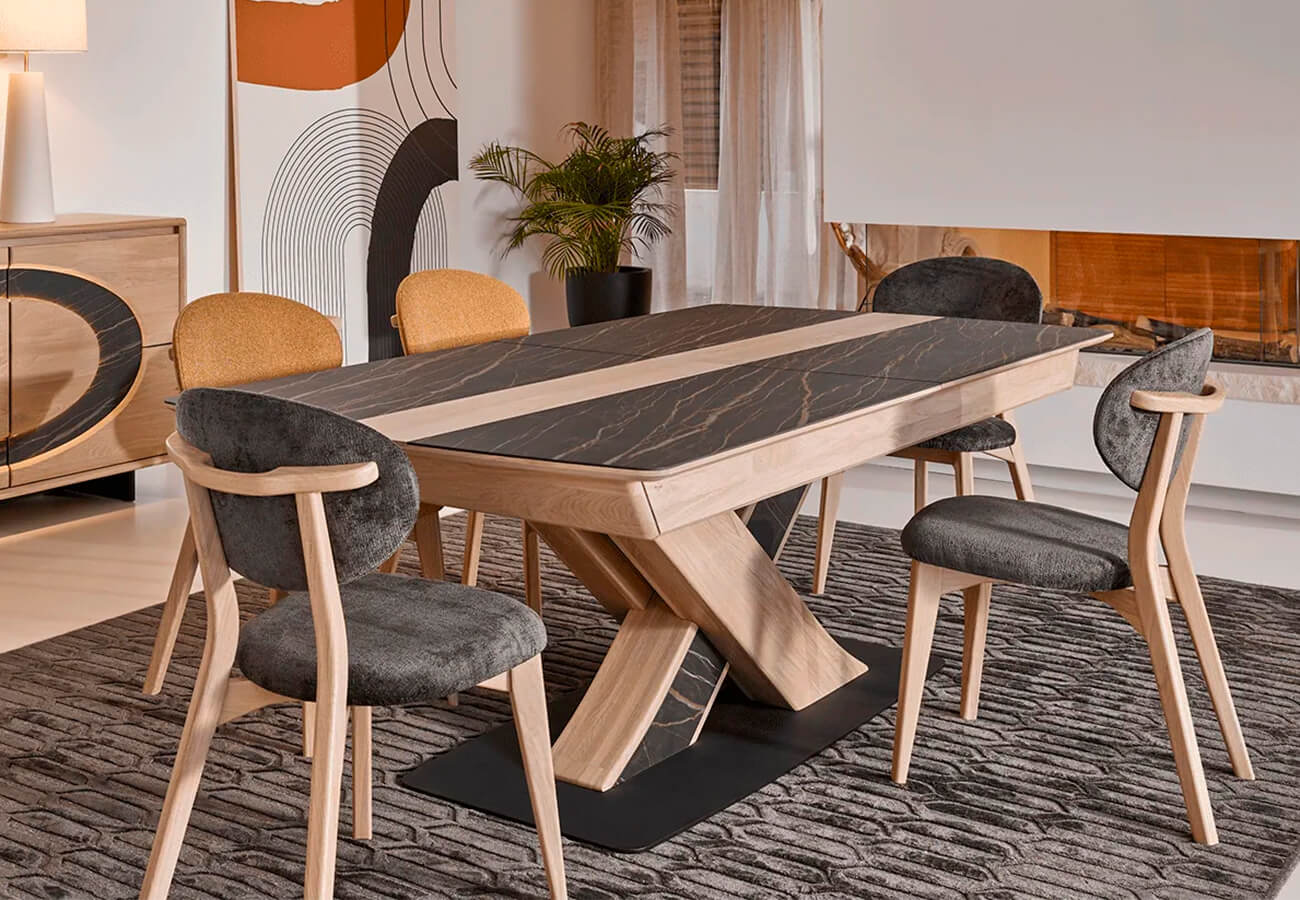 Espace-Ameublement-magasin-de-meubles-Magasin-de-meubles-a-Plainfaing-Saint-Die-Vosges-salle-à-manger-table-céramique-bois-massif-métal